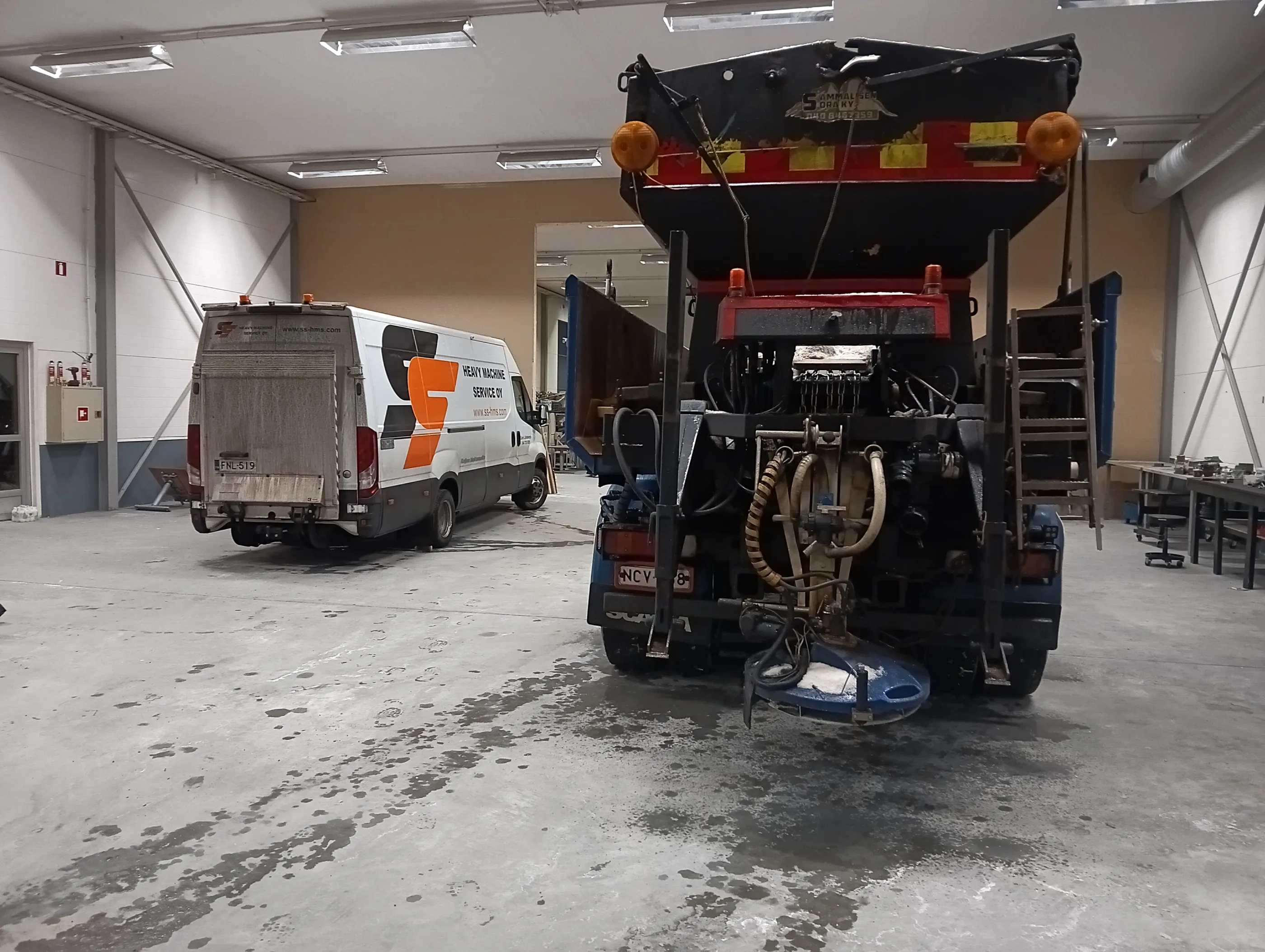 SS Heavy Machine Service Oy:n ajoneuvo